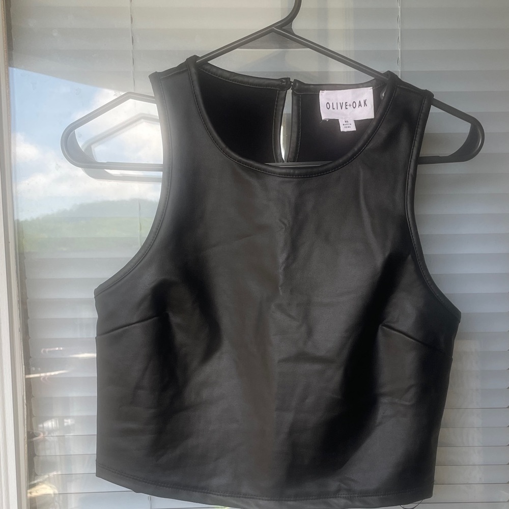 Olive & Oak Black Faux Leather Sleeveless Crop Top-XS